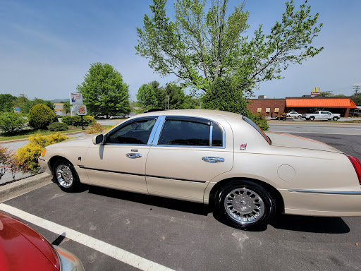 Routine Wash LLC en Hendersonville