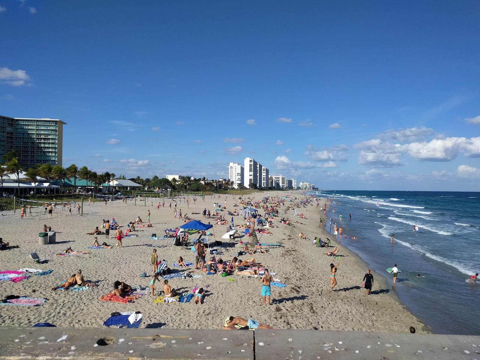 Photo of Deerfield beach with bright sand surface