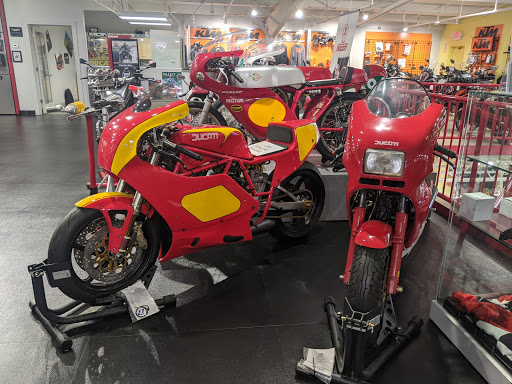 Motorcycle Dealer «Commonwealth Motorcycles», reviews and photos, 625 E Jefferson St, Louisville, KY 40202, USA