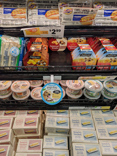 Grocery Store «ShopRite», reviews and photos, 2102-2130 N 2nd St, Millville, NJ 08332, USA