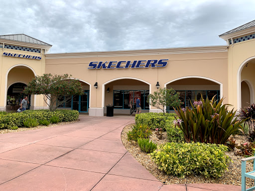 Shoe Store «SKECHERS Factory Outlet», reviews and photos, 5173 Factory Shops Blvd #850, Ellenton, FL 34222, USA