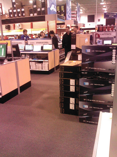 Electronics Store «Best Buy», reviews and photos, 19555 W Bluemound Rd, Brookfield, WI 53045, USA