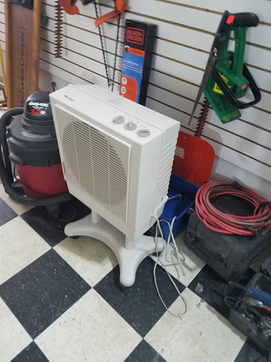 Thrift Store «Sun Rise Thrift Store», reviews and photos, 1880 S Havana St, Aurora, CO 80012, USA