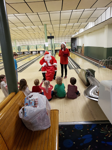 Bowling Alley «ICC Bowlatorium and Gymnasium», reviews and photos, 2701 S 25th St, Omaha, NE 68105, USA