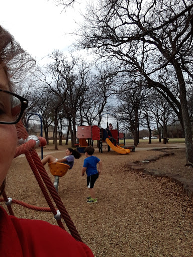 Park «Clarence Thompson Park», reviews and photos, 1600 Brown Blvd, Arlington, TX 76011, USA