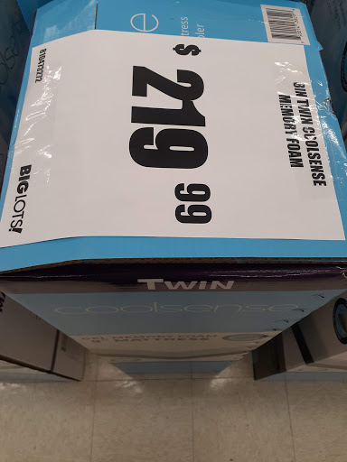 Discount Store «Big Lots», reviews and photos, 1670 W Katella Ave, Anaheim, CA 92802, USA