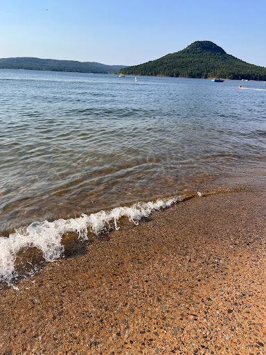 Peters Sugar Loaf Marina