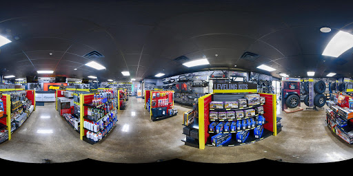 Truck Accessories Store «4 Wheel Parts - Phoenix, AZ», reviews and photos, 2202 S 7th St a, Phoenix, AZ 85034, USA