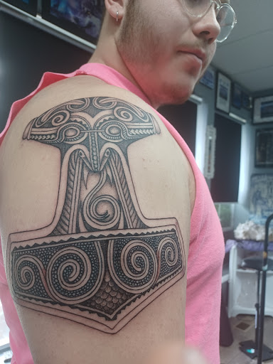 Tattoo Shop «Breaking Ink», reviews and photos, 158 NE 2nd Ave, Hillsboro, OR 97124, USA