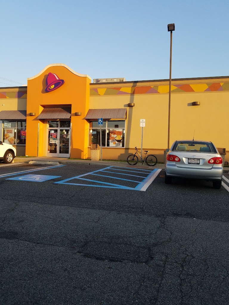 Taco Bell 11801
