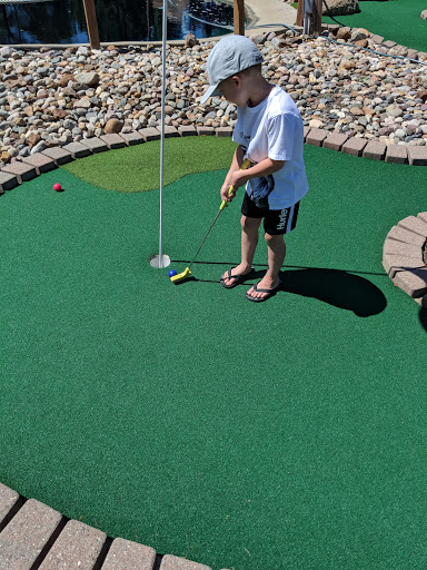 Golf Course «Toad Valley Golf Course», reviews and photos, 237 NE 80th St, Pleasant Hill, IA 50327, USA