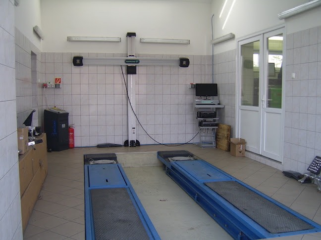 Szeged, Makai út 112, 6771