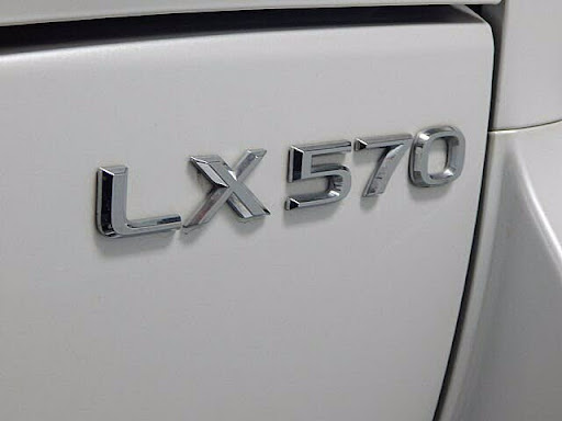 Car Dealer «Ultimo Motors», reviews and photos, 4575 Weaver Pkwy, Warrenville, IL 60555, USA