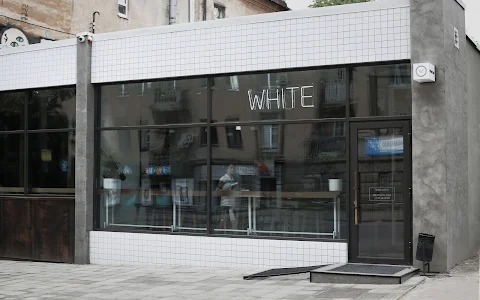 WHITE Coffeebar image