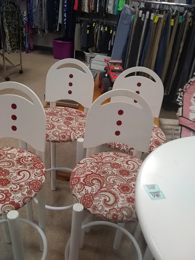 Thrift Store «Goodwill Store and Donation Center», reviews and photos, 950 W Norton Ave h, Muskegon, MI 49441, USA