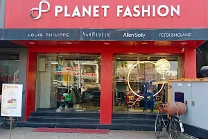 Planet Fashion image