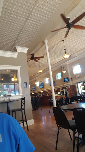 Winery «River City Winery», reviews and photos, 321 Pearl St, New Albany, IN 47150, USA