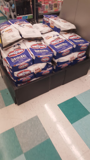 Grocery Store «Kroger», reviews and photos, 725 W Central Ave, Springboro, OH 45066, USA