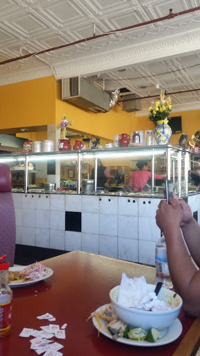 Grocery Store «Bravo Supermarkets», reviews and photos, 179 S Ocean Ave, Patchogue, NY 11772, USA