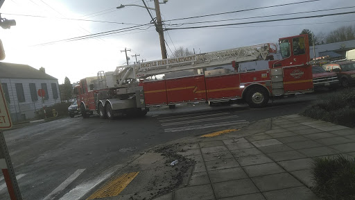 Shopping Mall «Lake City Shopping Center», reviews and photos, 3006 NE 127th St, Seattle, WA 98125, USA