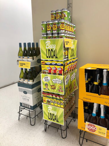 Grocery Store «Winn-Dixie», reviews and photos, 8867 SE Bridge Rd, Hobe Sound, FL 33455, USA