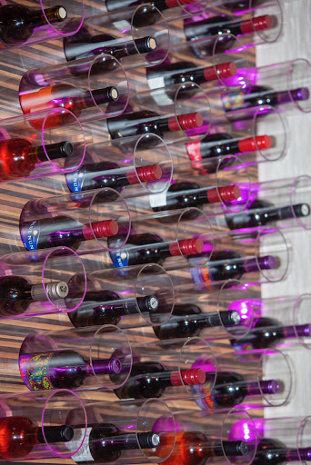 Steak House «IMC Restaurant & Bar», reviews and photos, 279 Main St, Huntington, NY 11743, USA