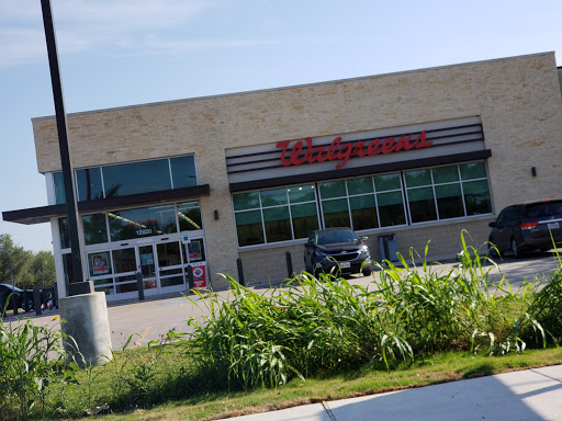 Walgreens, 12020 Culebra Rd, San Antonio, TX 78253, USA, 