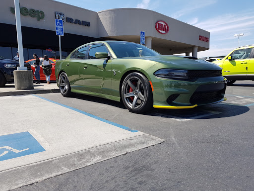 Car Dealer «Hanlees Chrysler Dodge Jeep Ram Kia», reviews and photos, 4318 Chiles Rd, Davis, CA 95618, USA