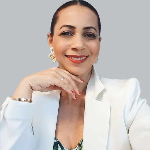 Logo da empresa - Rose Bagatoli Imagem e Estilo