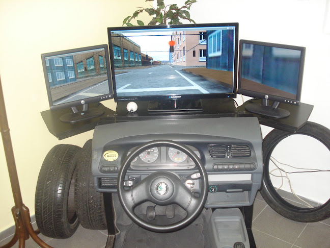 Komentáře a recenze na Autoškola AMOS