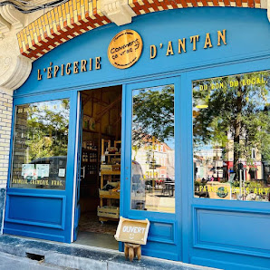 Comment ça vrac ? L'épicerie d'antan 5 Pl. Désiré Bouchée, 59000 Lille, France