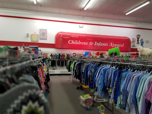 Thrift Store «The Salvation Army Family Store & Donation Center», reviews and photos, 823 E Auburn Rd, Rochester Hills, MI 48307, USA