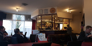 Café Restaurant des Roches