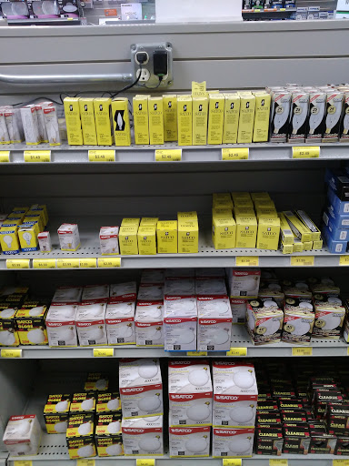 Car Battery Store «Batteries Plus Bulbs», reviews and photos, 4887 Princeton Rd, Hamilton, OH 45011, USA