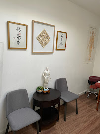 Menghe Wellness & Acupuncture - Photo 5 - Car repair in Redwood City, CA, San Mateo