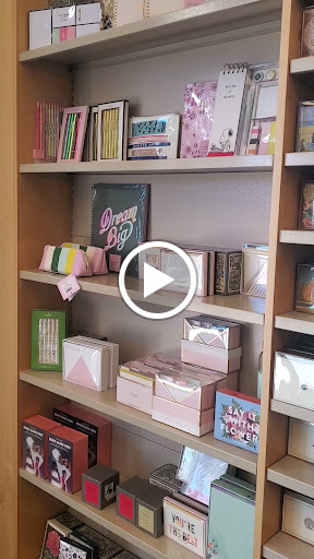 Book Store «Barnes & Noble Booksellers Happy Valley», reviews and photos, 2501 W Happy Valley Rd, Phoenix, AZ 85085, USA