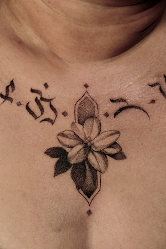 Explore night sky tattoo ideas, creative tattoo ideas in Honolulu, available at Kapwa Tattoo Studio