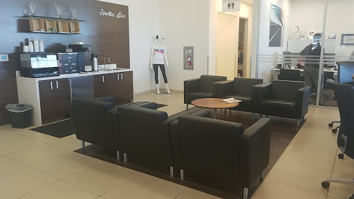 BMW Dealer «BMW of Henderson», reviews and photos, 261 Auto Mall Dr, Henderson, NV 89014, USA