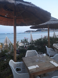 Atmosphère du Restaurant italien Bellini à la plage à Cavalaire-sur-Mer - n°15