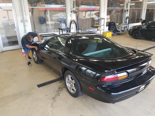 Car Detailing Service «Route 38 Auto Wash & Detail», reviews and photos, 200 W Roosevelt Rd, Lombard, IL 60148, USA