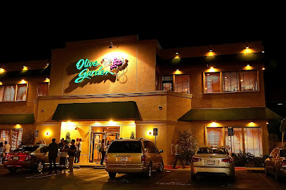 Olive Garden Italian Restaurant - 430 E Huntington Dr, Arcadia, CA 91006