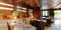 Atmosphère du Restaurant français La Maison Carrier à Chamonix-Mont-Blanc - n°8