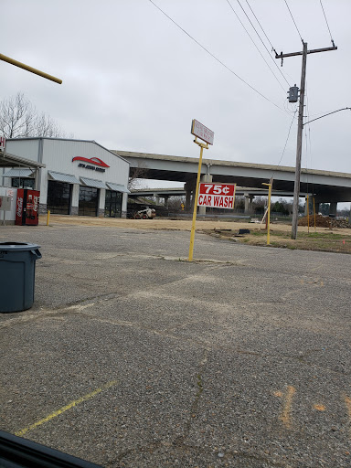 Olive Branch Car wash en Olive Branch