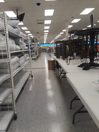 Clothing Store «Ross Dress for Less», reviews and photos, 1180 Stafford Market Pl, Stafford, VA 22556, USA