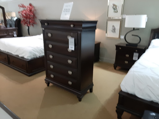 Furniture Store «Value City Furniture», reviews and photos, 2070 Miamisburg Centerville Rd, Centerville, OH 45459, USA