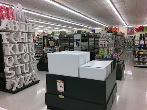 Craft Store «Hobby Lobby», reviews and photos, 4040 S Lamar Blvd, Austin, TX 78704, USA