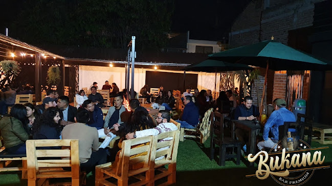 Opiniones de Bukana Bar Premium en Riobamba - Restaurante