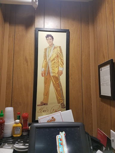 Bowling Alley «The Alley», reviews and photos, 131 Columbus St, Charleston, SC 29403, USA