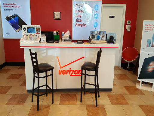 Cell Phone Store «Verizon Authorized Retailer, TCC», reviews and photos, 1071 Shoppes Blvd, Moosic, PA 18507, USA