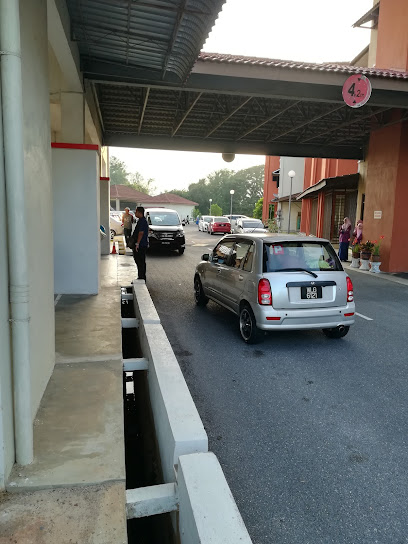 INSTITUT LATIHAN KEMENTERIAN KESIHATAN MALAYSIA (KEJURURAWATAN) KANGAR